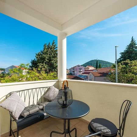 Apartment Kate With Free Parking Dubrovnik Eksteriør bilde